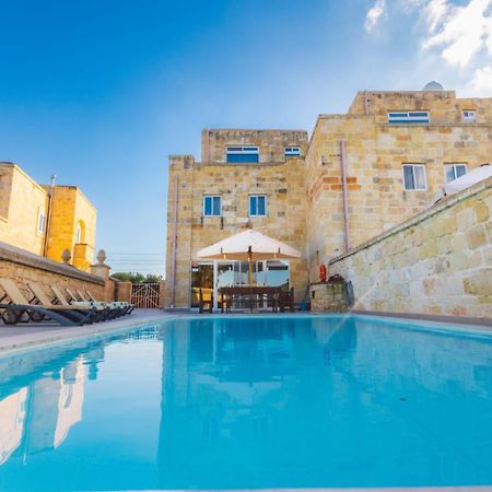 Villa Chossie Żejtun Exteriör bild