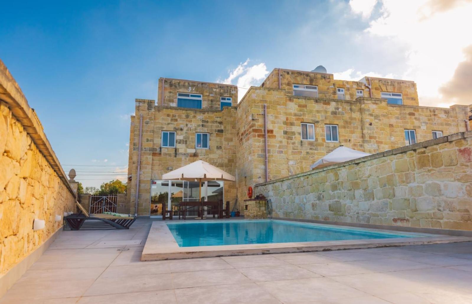 Villa Chossie Żejtun Exteriör bild